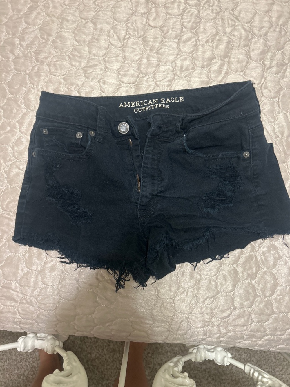 Size 8 black American eagle shorts